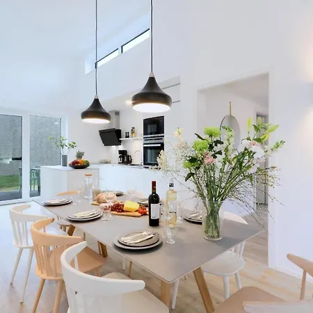 3 Bedroom In Lembruch-duemmer Vakantiehuis *